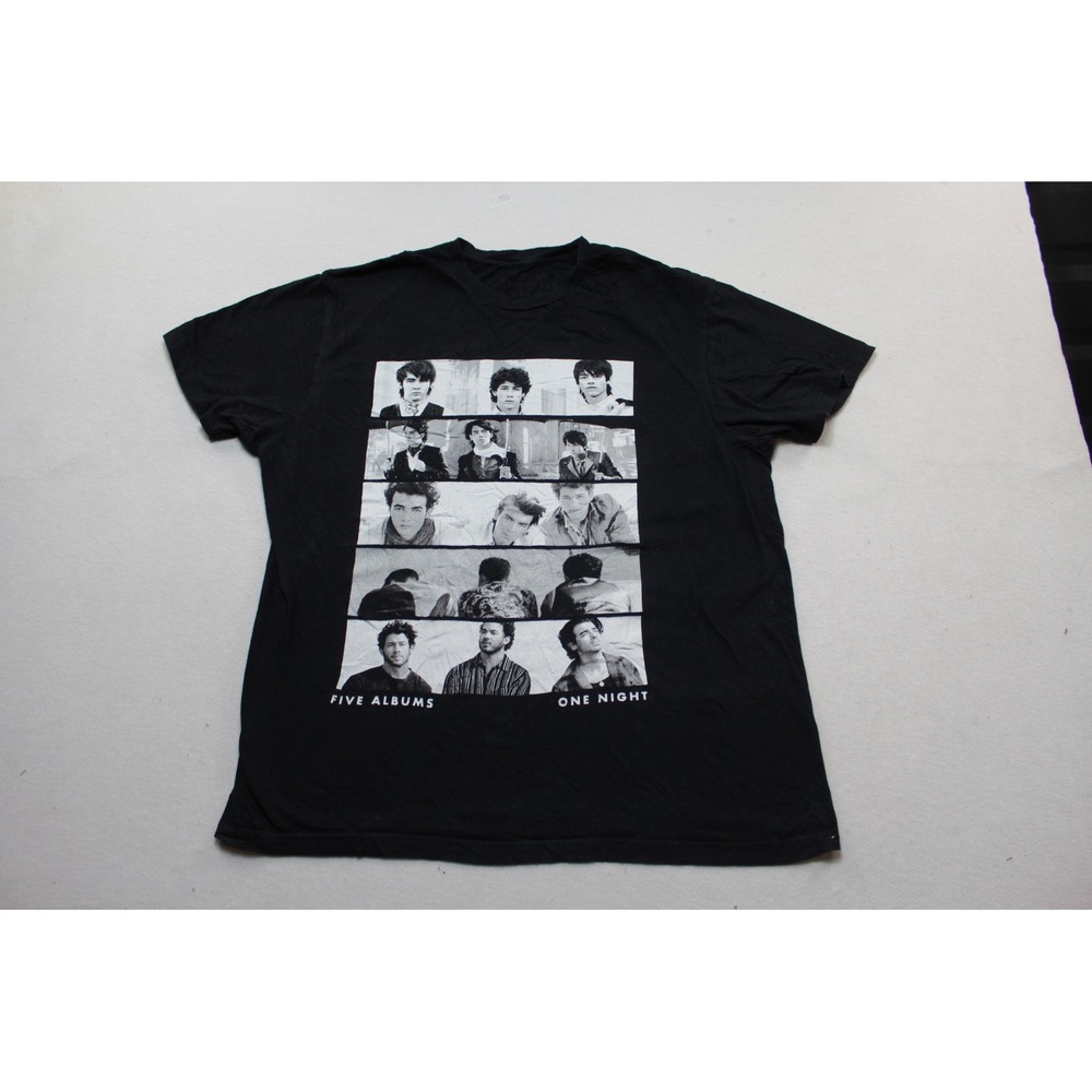 Jonas Brothers T Shirt Mens Large Black Excellent Five Albums One Night Tour Tee